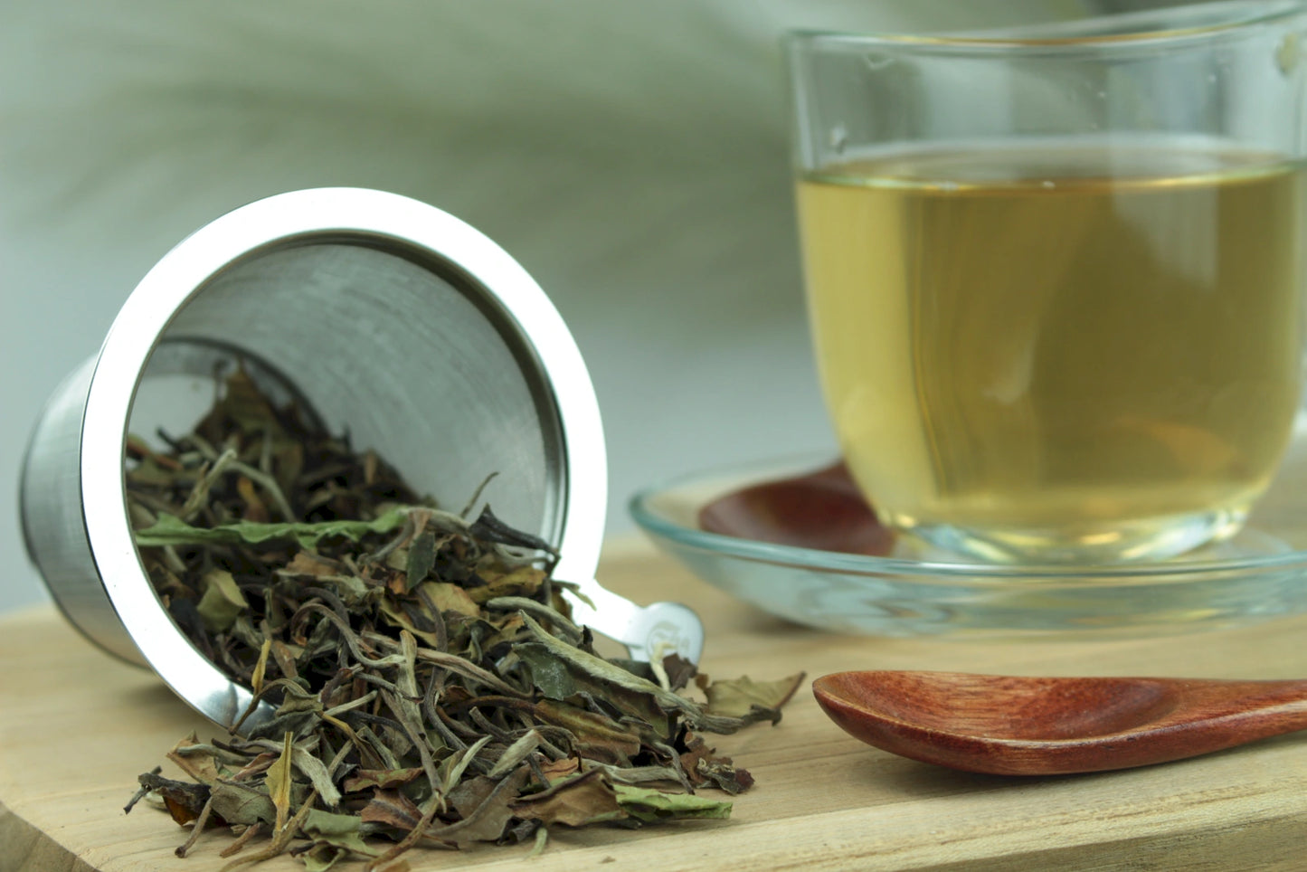 China Pai Mu Tan Std 6900 – Weißer Tee aus Fujian, zart-blumig & mild