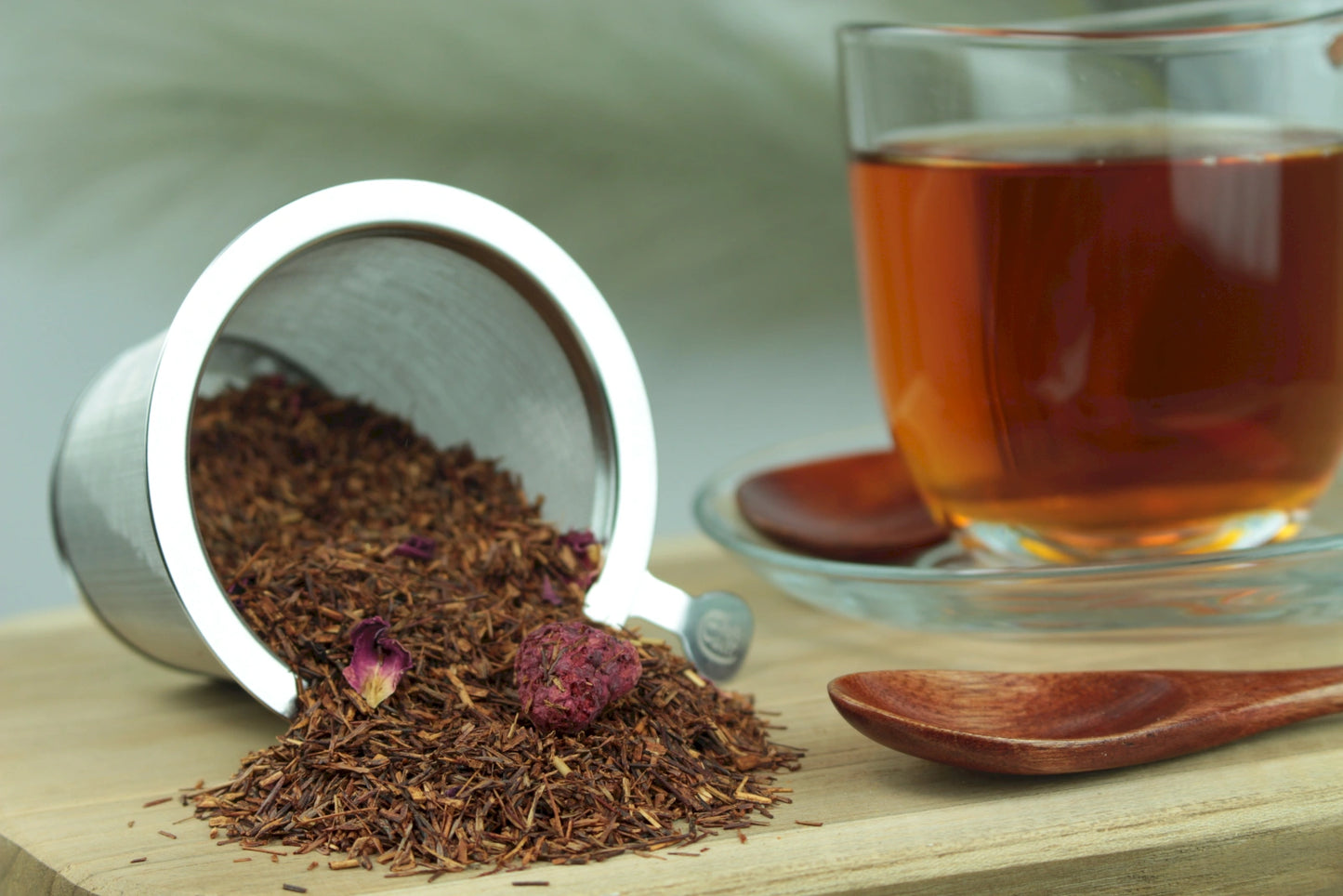 Süße Sünde – Aromatisierte Rooibos-Teemischung mit Himbeer-Vanille-Note